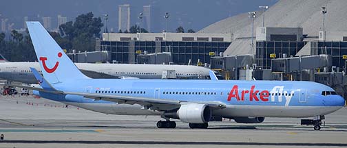 Arkefly Boeing 767-304ER PH-OYE, August 20, 2013